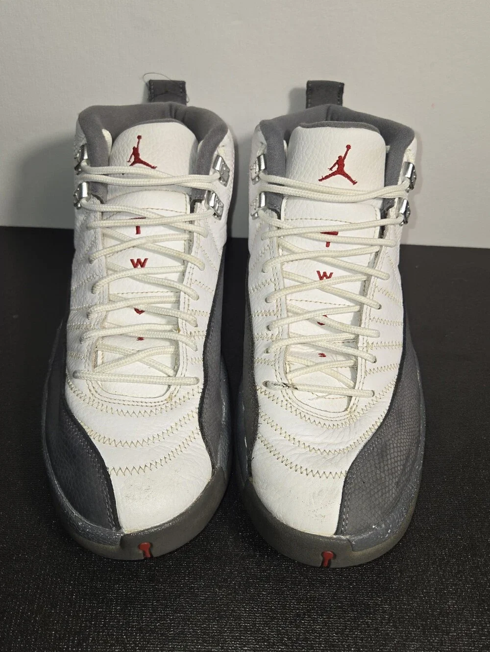 Air Jordan 12 Retro Dark Grey 130690-160 White Grey Flint Size 9